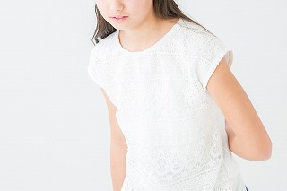 【久留米市】腰が痛くて動けない？ぎっくり腰（急性腰痛）の初期対応とNG行動【前半】